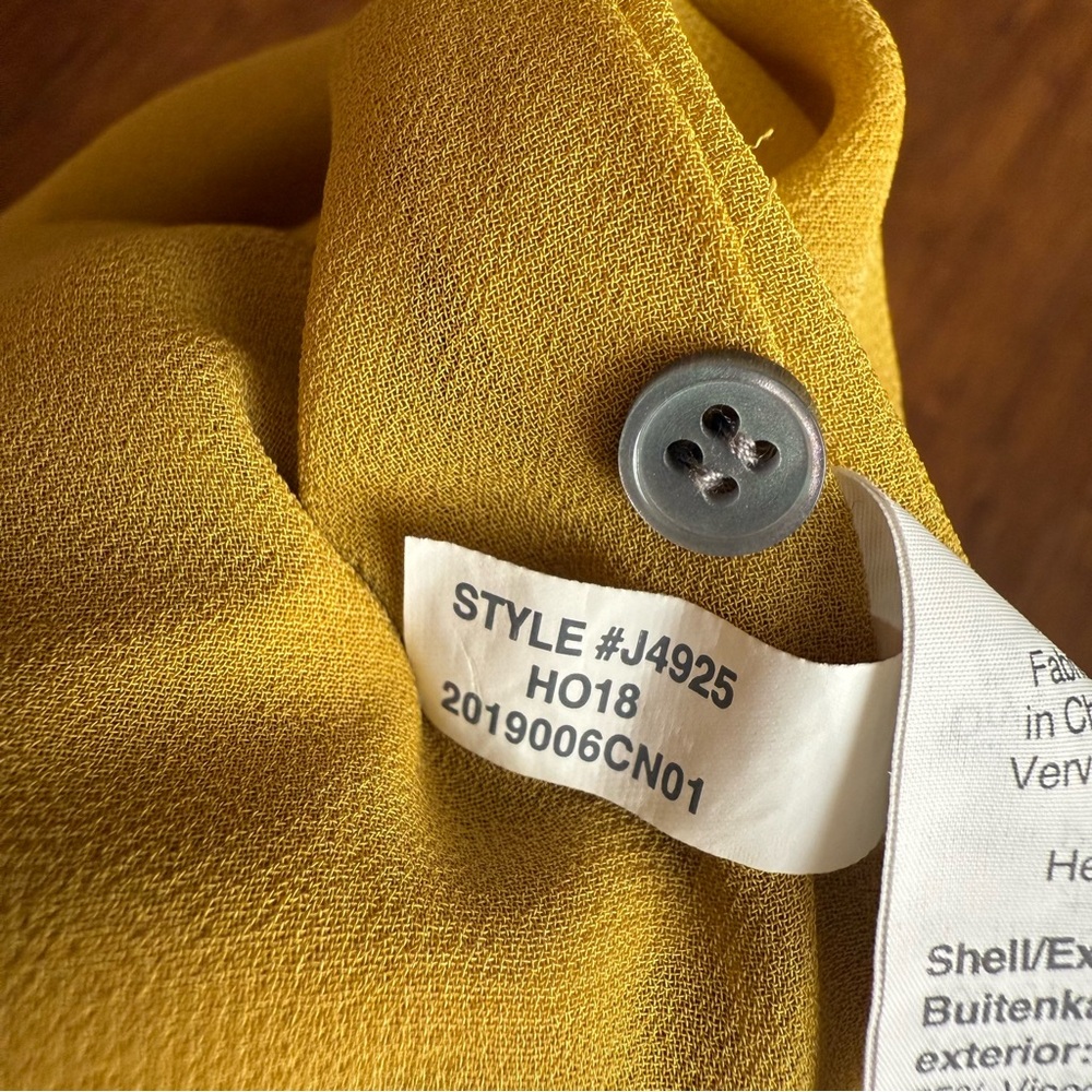 J Crew Velvet Tank Top Womens 8 Golden Yellow Sleeveless Scoop Blouse Fall Holid - Picture 8 of 14